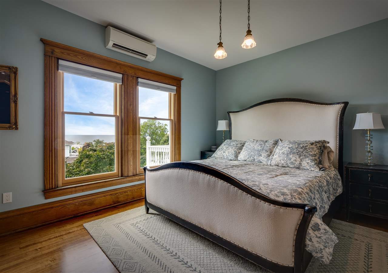 604 Bay Street Petoskey MI 49770