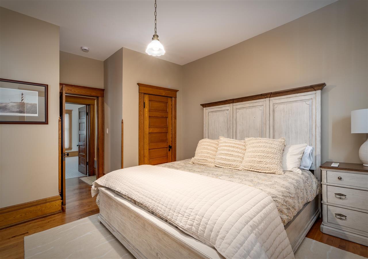 604 Bay Street Petoskey MI 49770