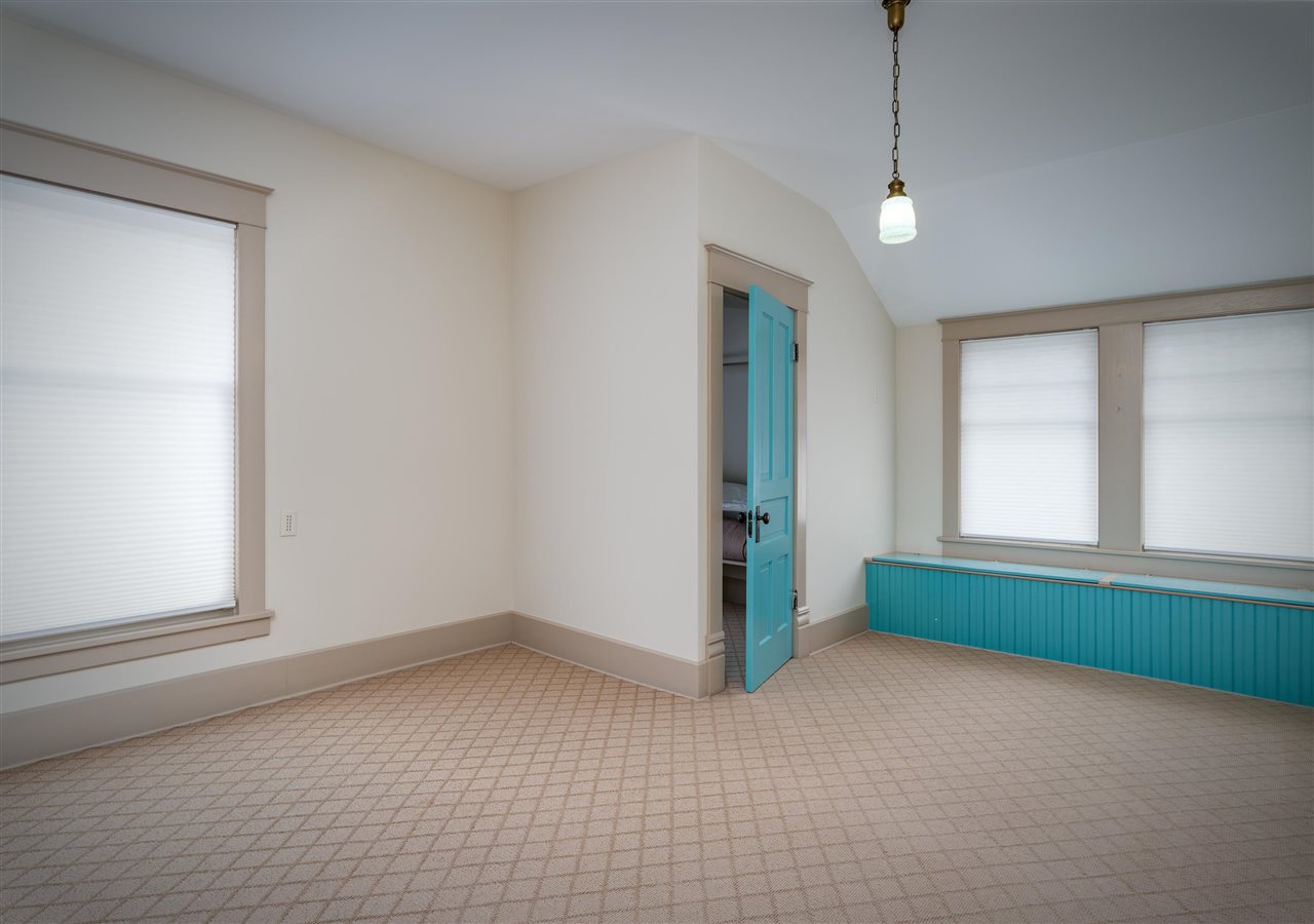 604 Bay Street Petoskey MI 49770