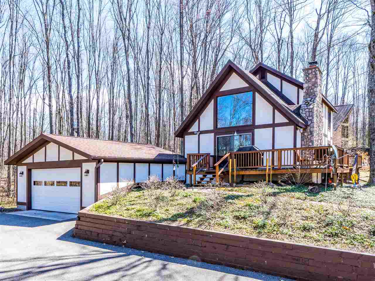 222 Royalview Harbor Springs MI 49740