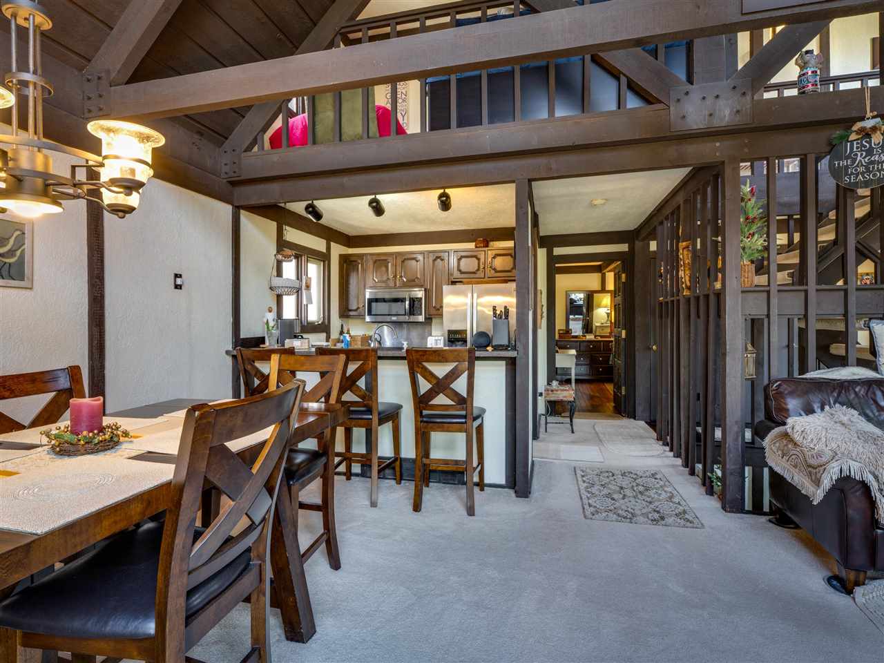 222 Royalview Harbor Springs MI 49740