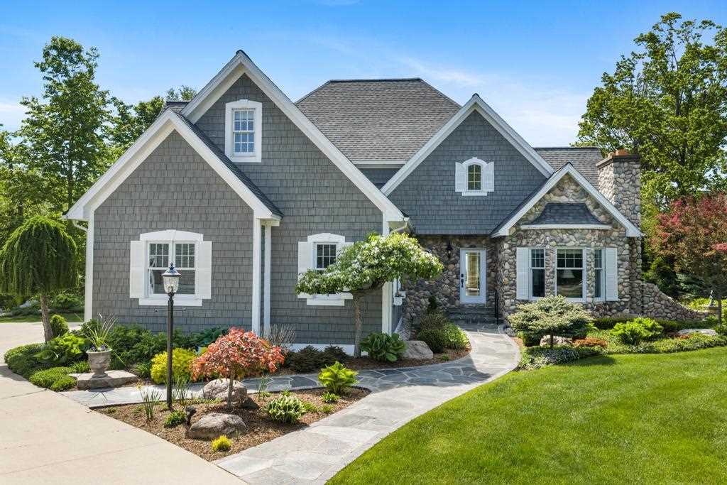 3575 & 3555 Traverse Heights Petoskey MI 49770