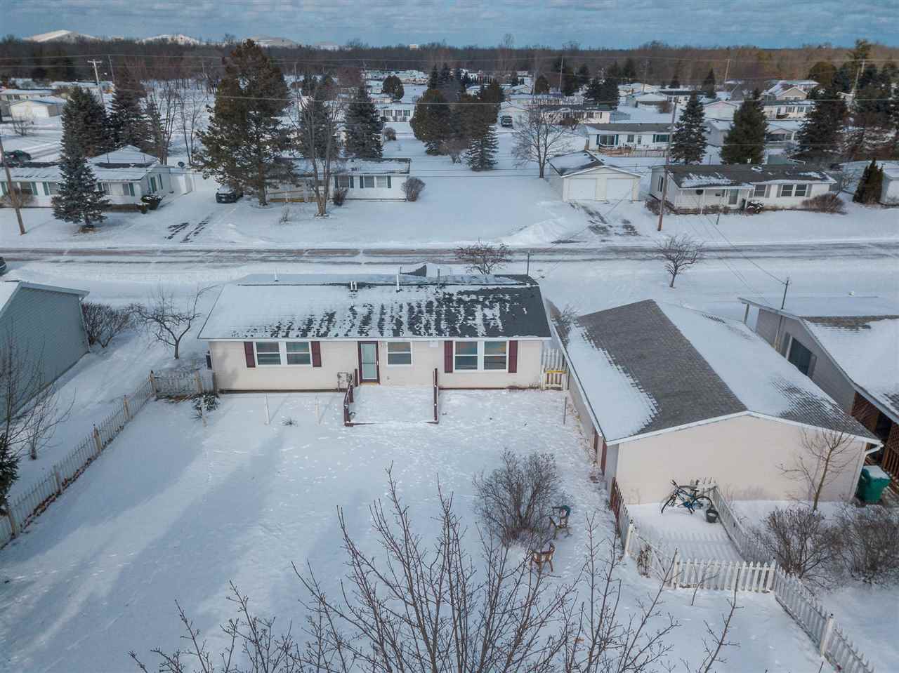 10231 Tennessee Street Oscoda MI 48750