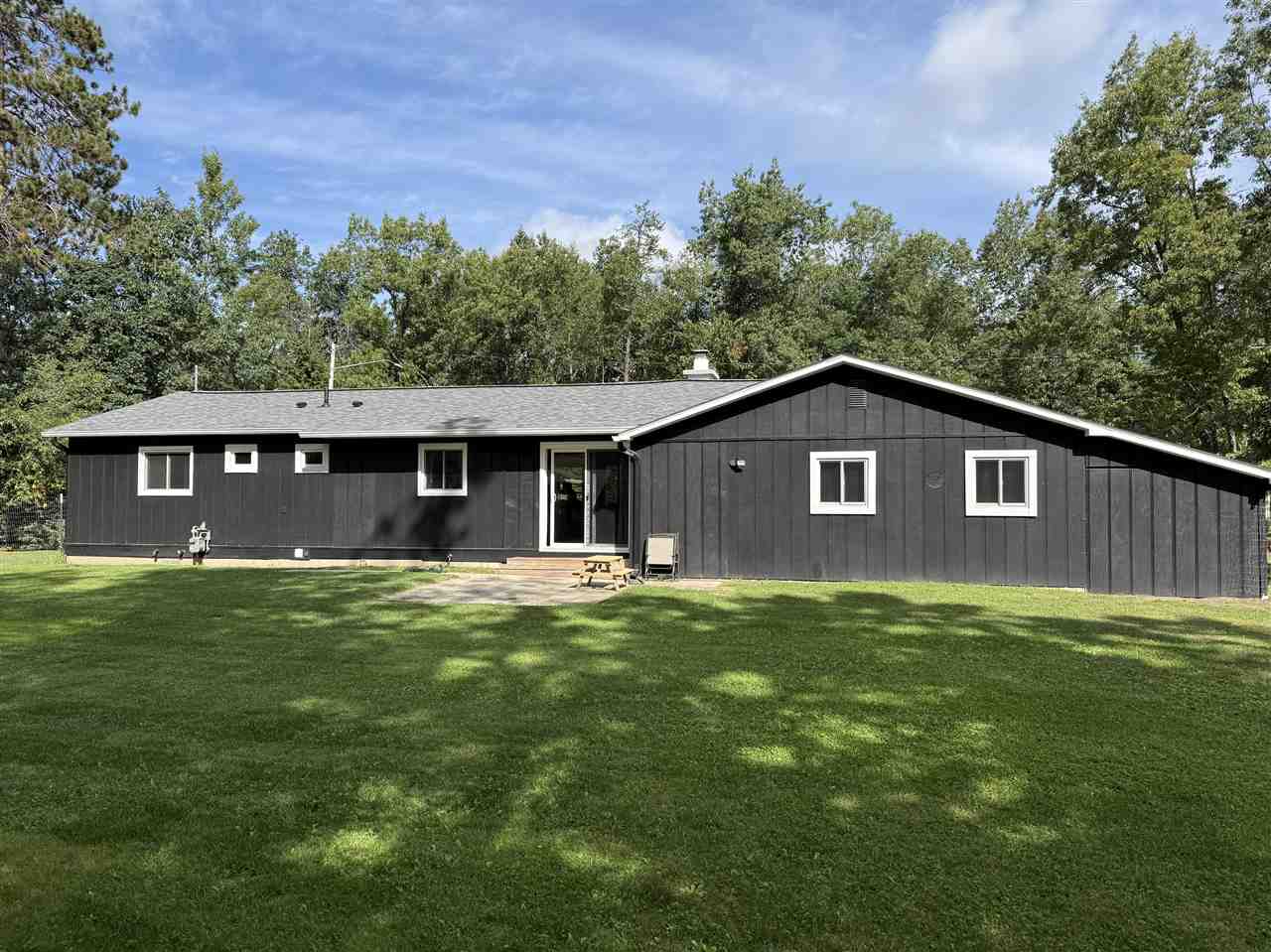 6835 Elmwood Street Indian River MI 49749