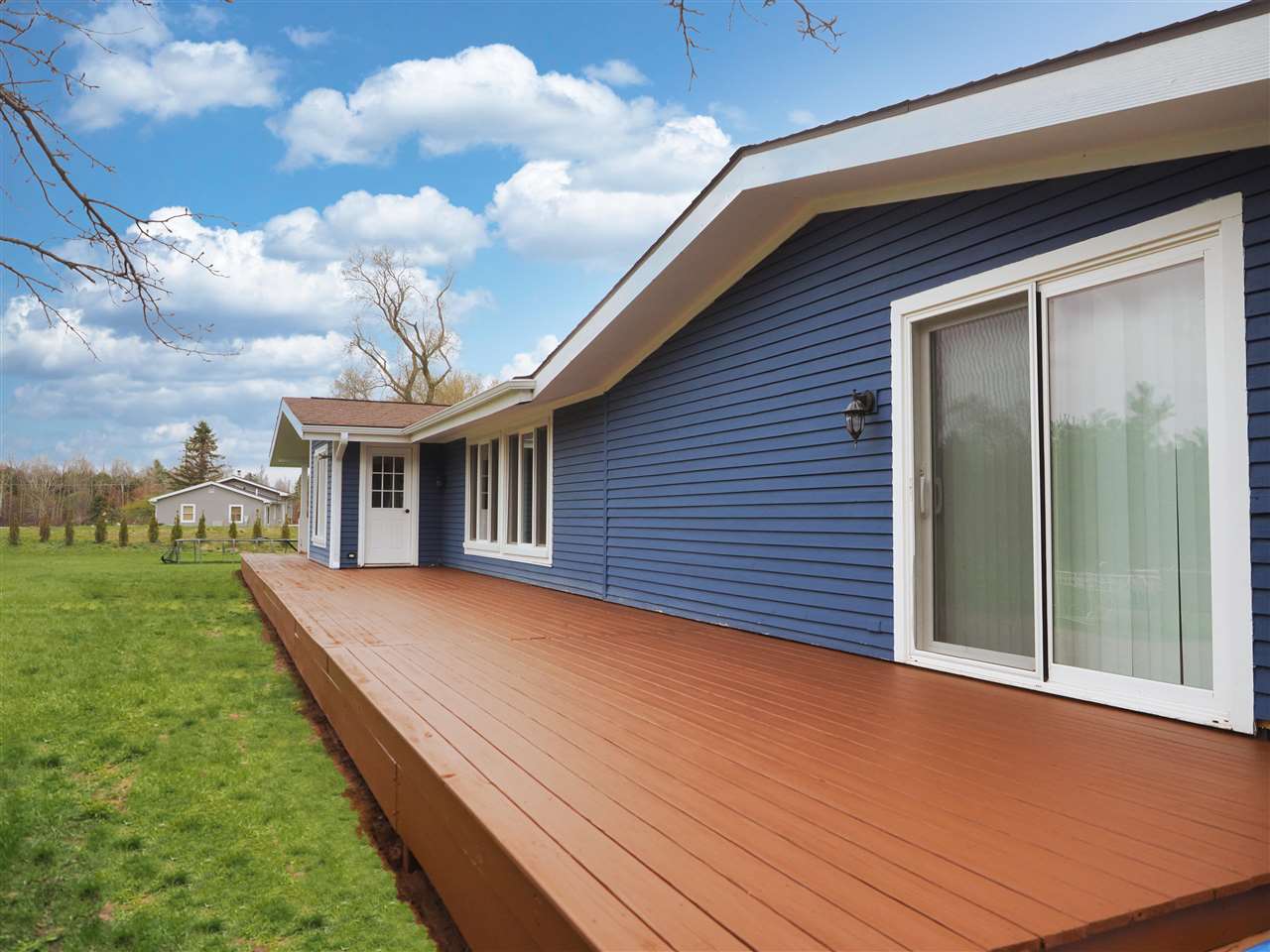 1670 Click Road Petoskey MI 49770