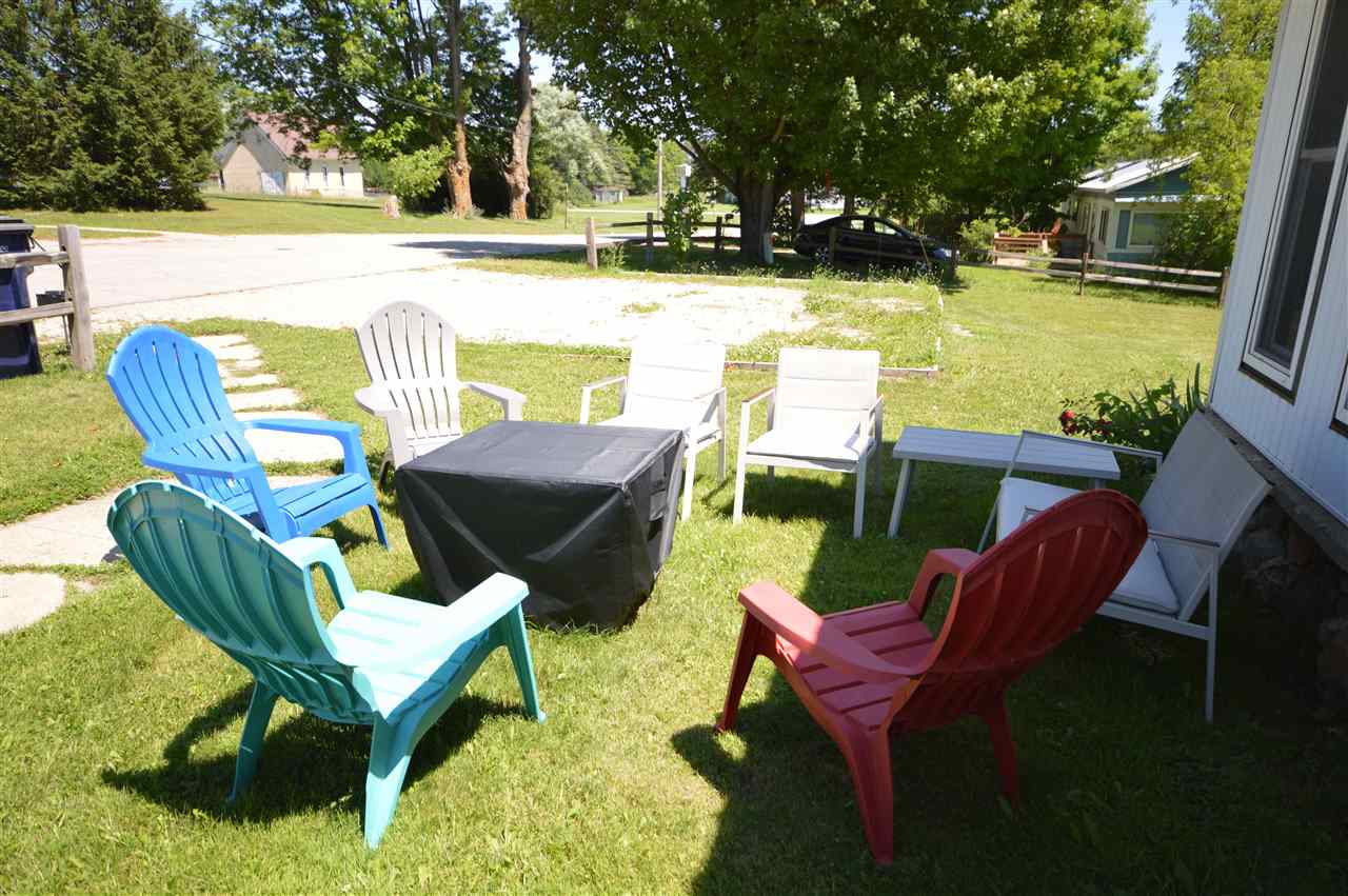 5924 Elm Street Alba MI 49611