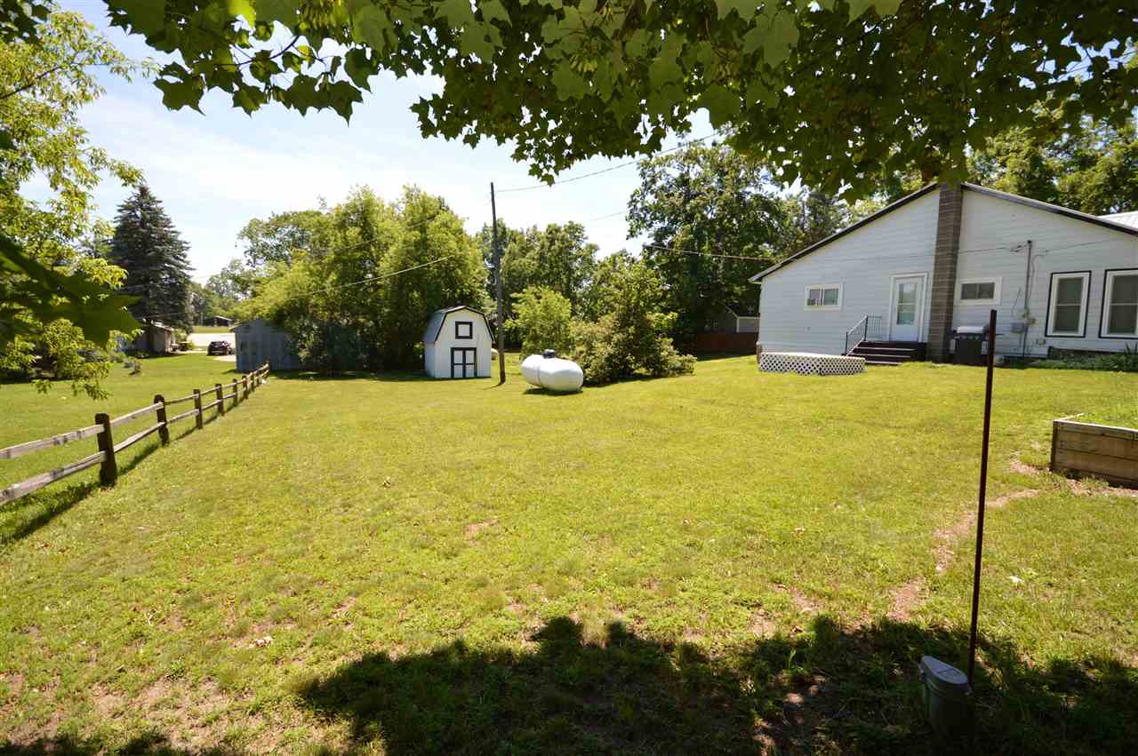 5924 Elm Street Alba MI 49611