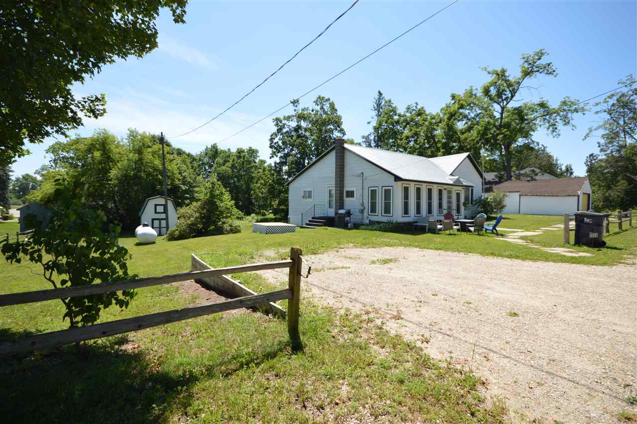 5924 Elm Street Alba MI 49611