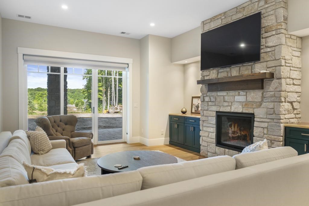 2360 Columbia Point Harbor Springs MI 49740