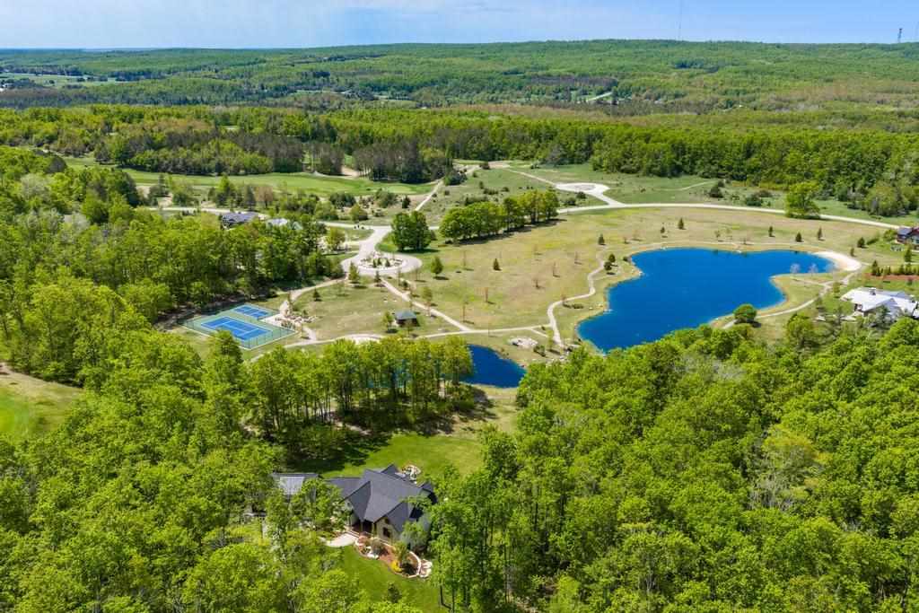 2360 Columbia Point Harbor Springs MI 49740