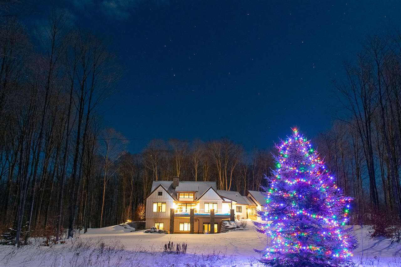 2360 Columbia Point Harbor Springs MI 49740