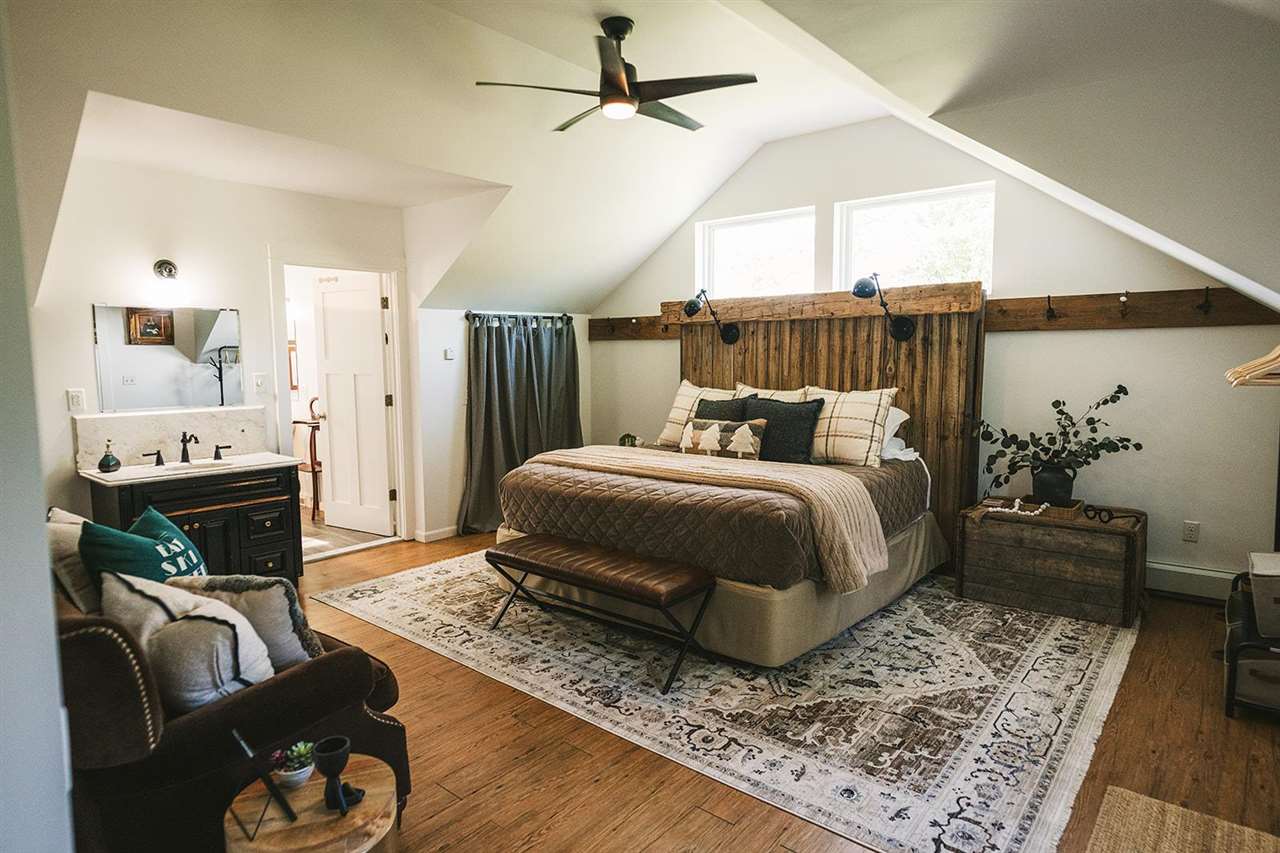 1525 S Springbrook Road Boyne Falls MI 49713