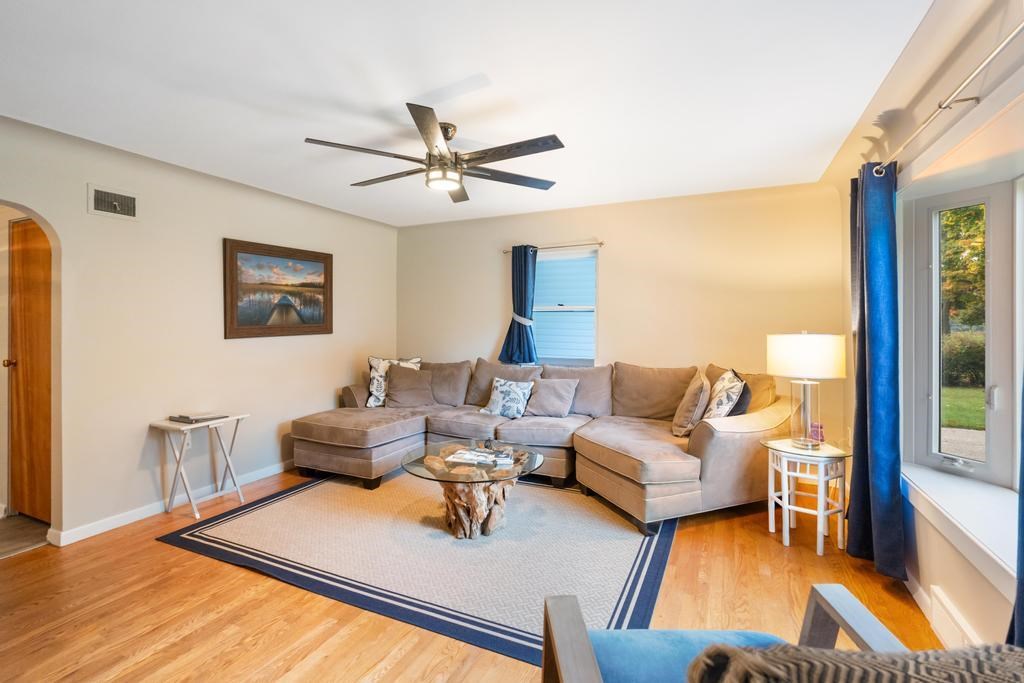 406 Burns Street Charlevoix MI 49720-0000