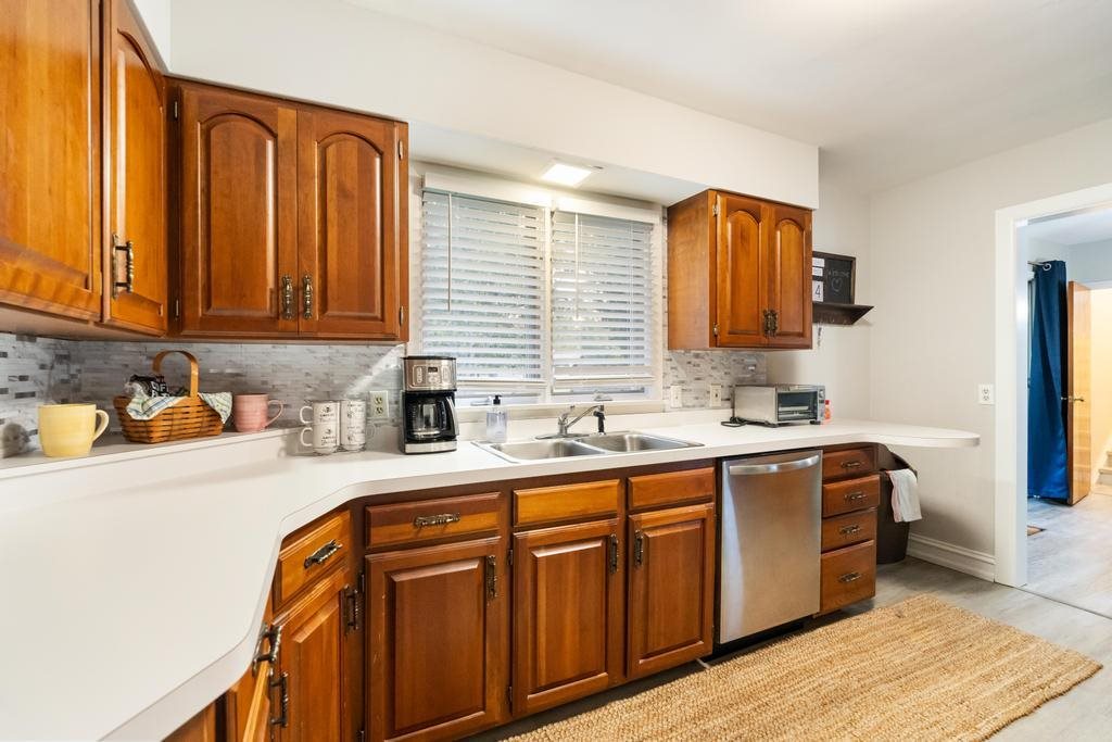 406 Burns Street Charlevoix MI 49720-0000