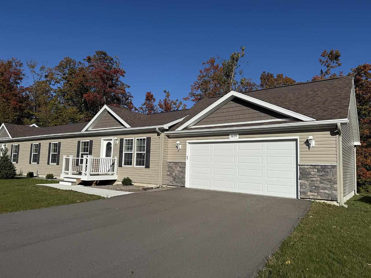 3895 Leslie Lane Petoskey MI 49770