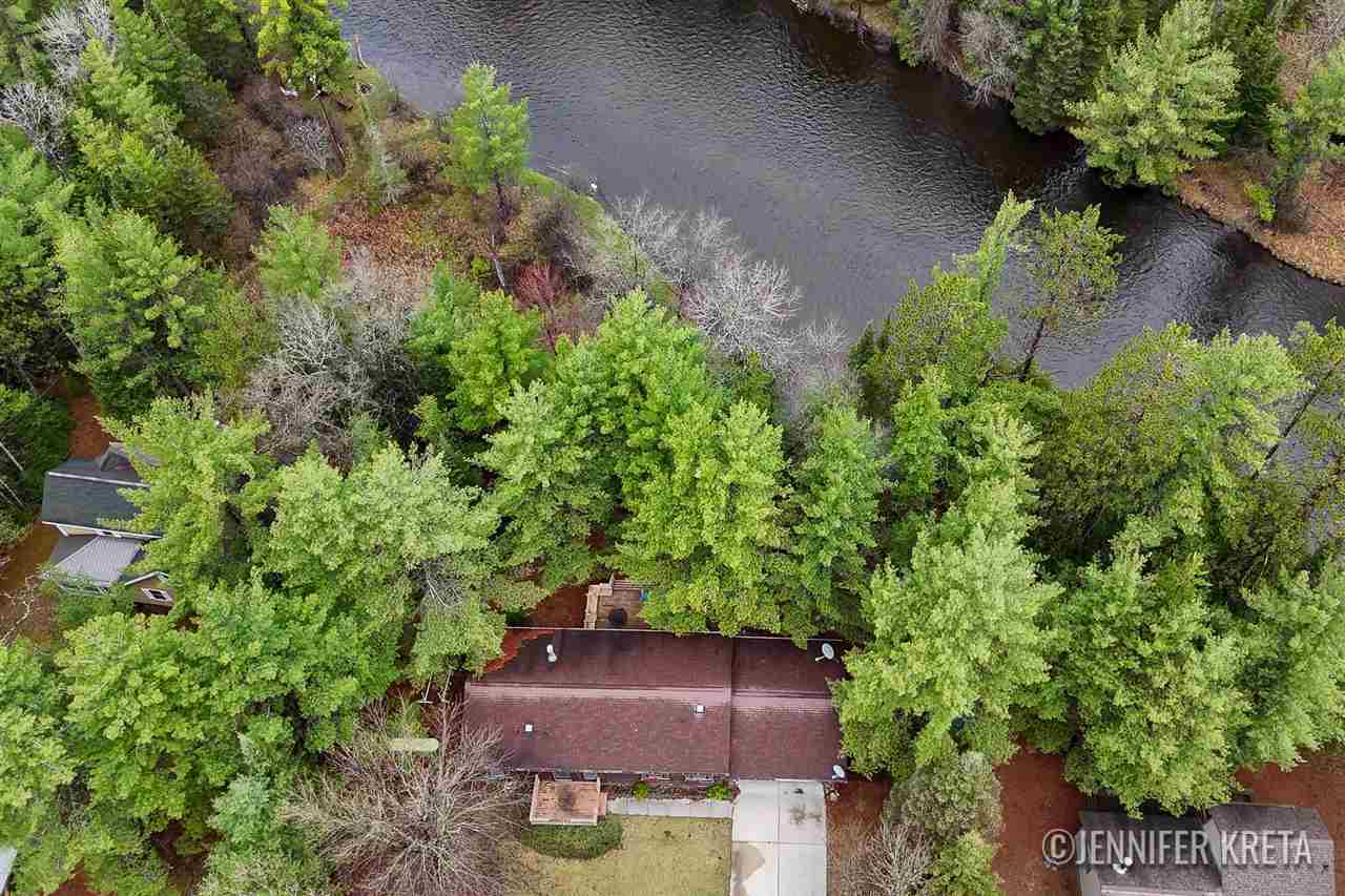 1114 Moffatt Trail Grayling MI 49738