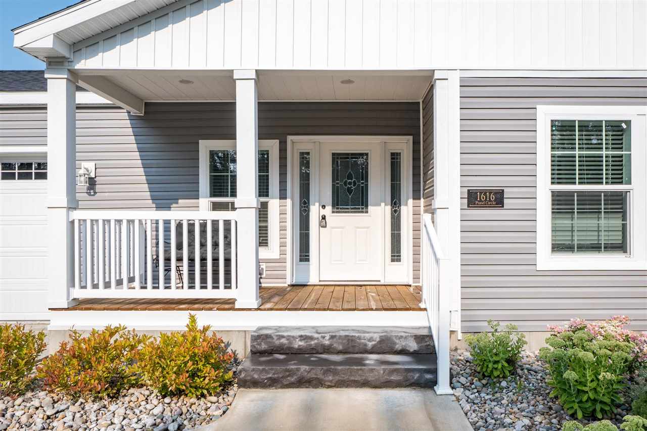 1616 Pond Circle Petoskey MI 49770
