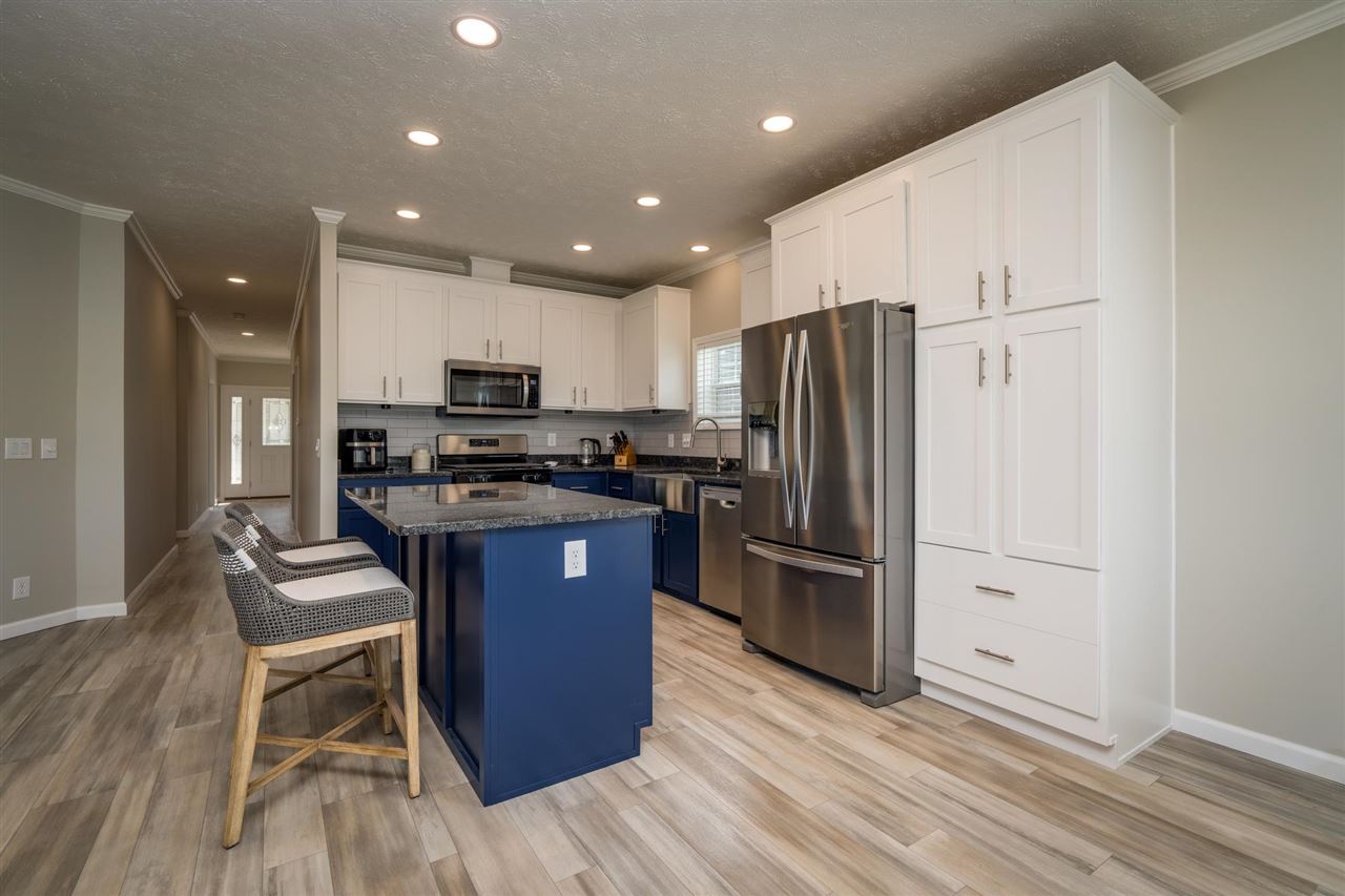 1616 Pond Circle Petoskey MI 49770