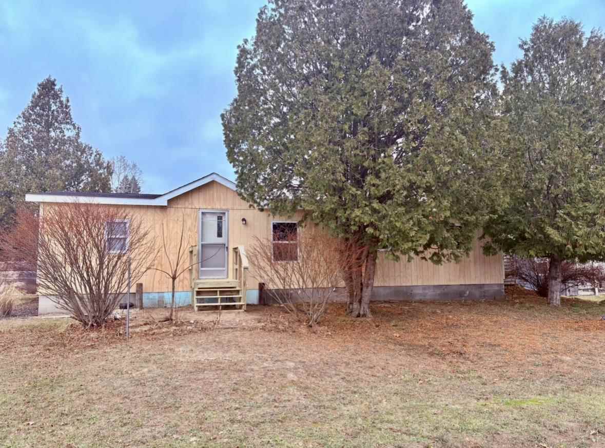 315 Elm Street East Jordan MI 49727