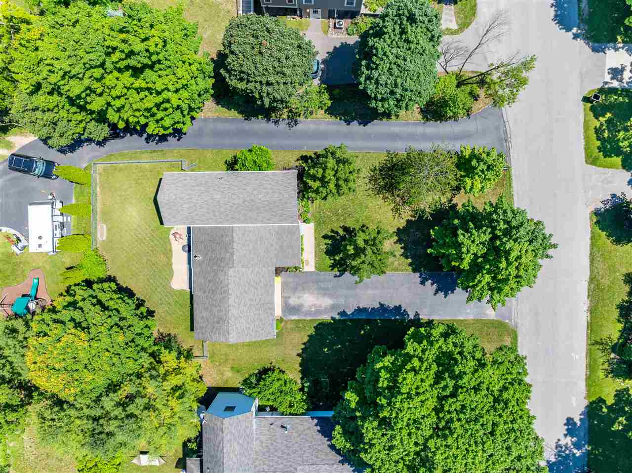 315 W Hurlbut Street Charlevoix MI 49720