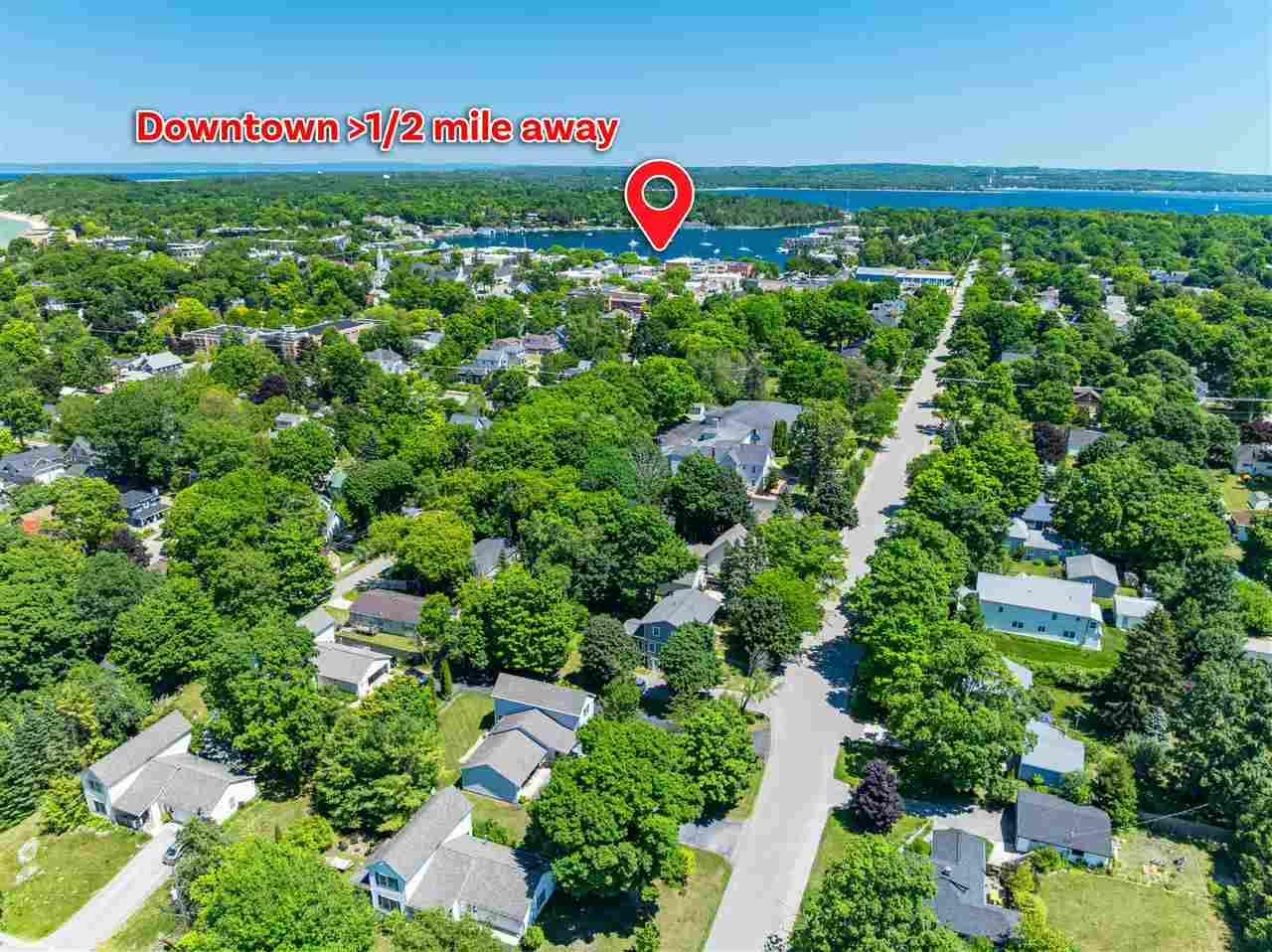 315 W Hurlbut Street Charlevoix MI 49720