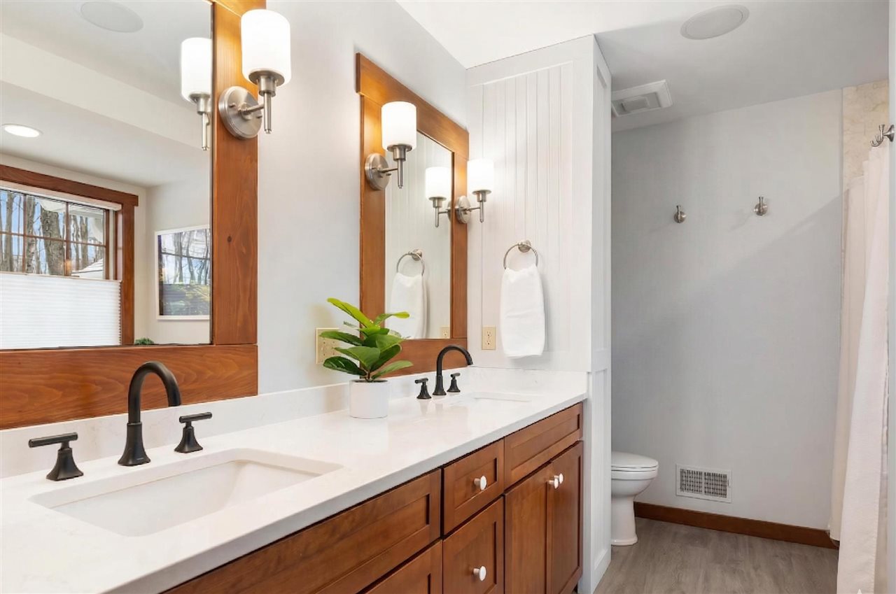 4563 Stoney Hill Court Harbor Springs MI 49740