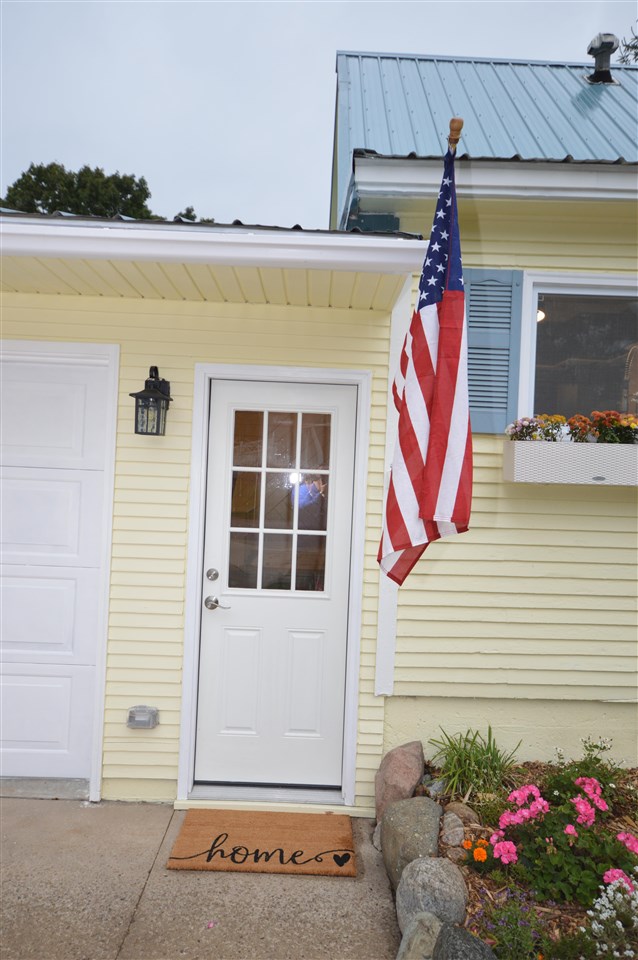 528 Grant Street Boyne City MI 49712