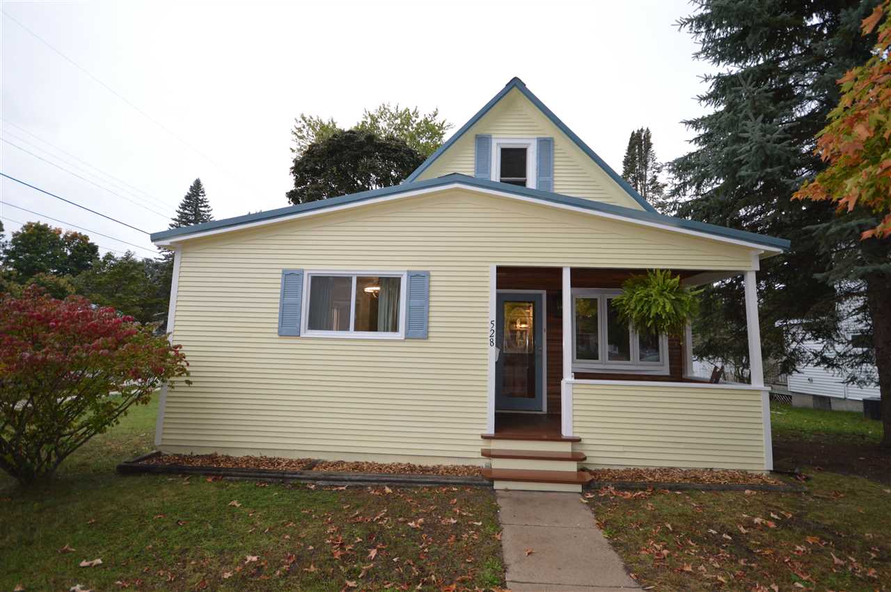 528 Grant Street Boyne City MI 49712