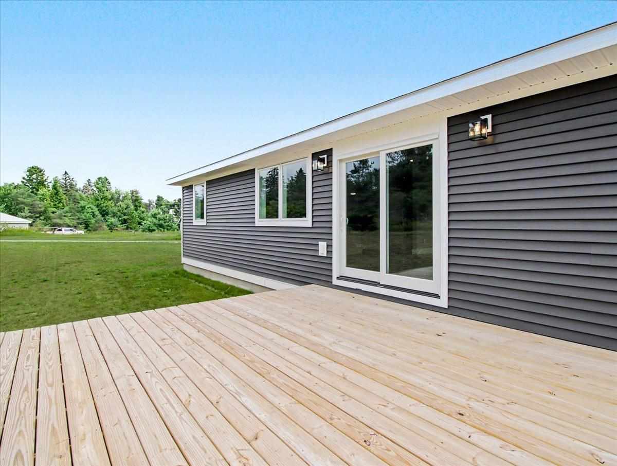 2428 Intertown Petoskey MI 49770