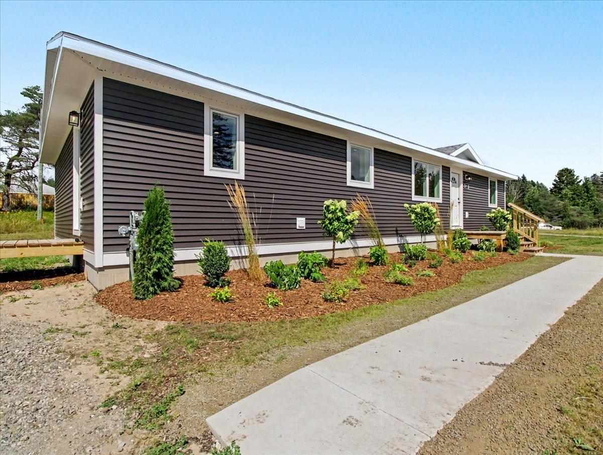 2428 Intertown Petoskey MI 49770