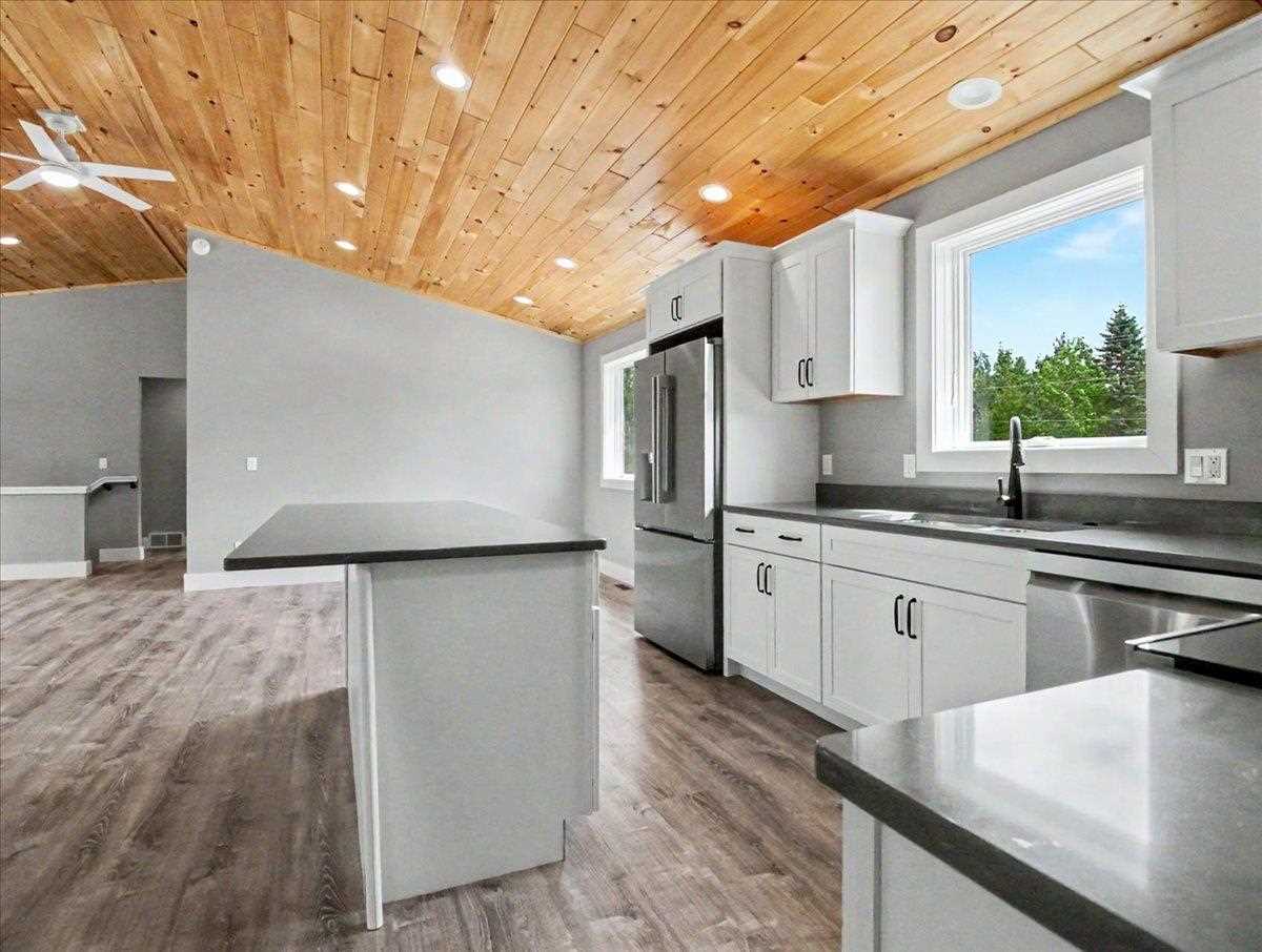 2428 Intertown Petoskey MI 49770