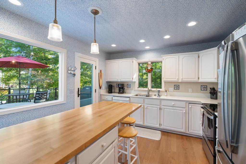 2419 Greenbriar Harbor Springs MI 49740