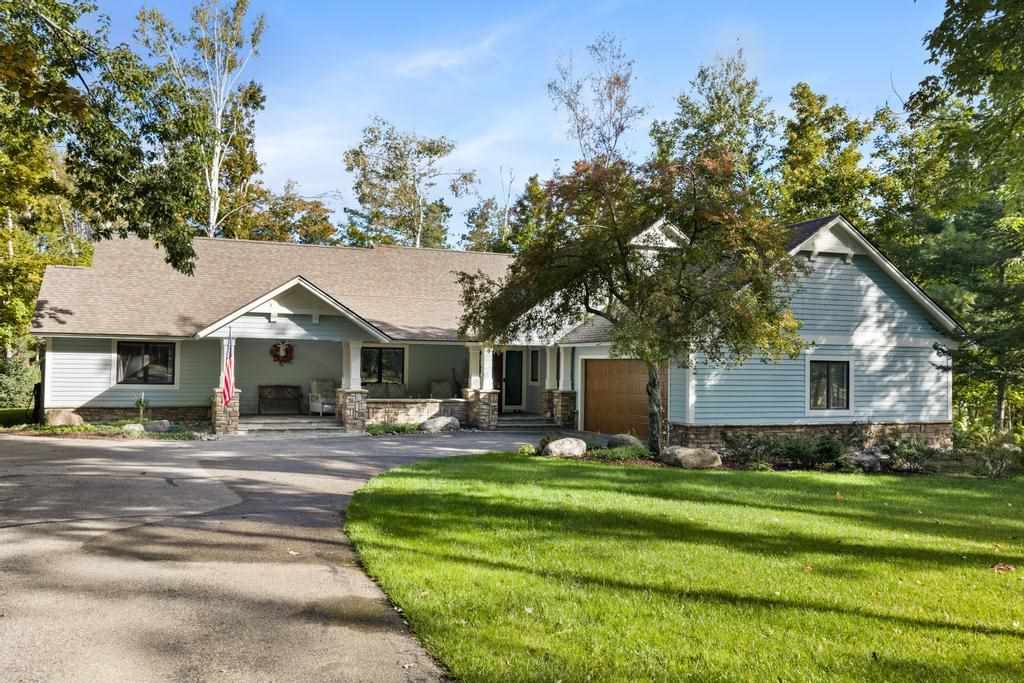 2419 Greenbriar Harbor Springs MI 49740