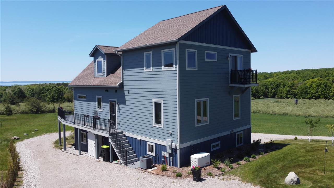 5815 Farrell Road Central Lake MI 49622