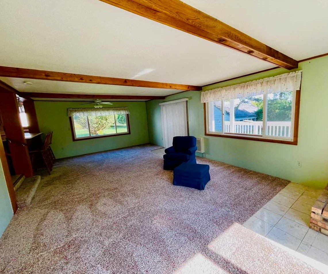 2528 Muckle Road Central Lake MI 49622