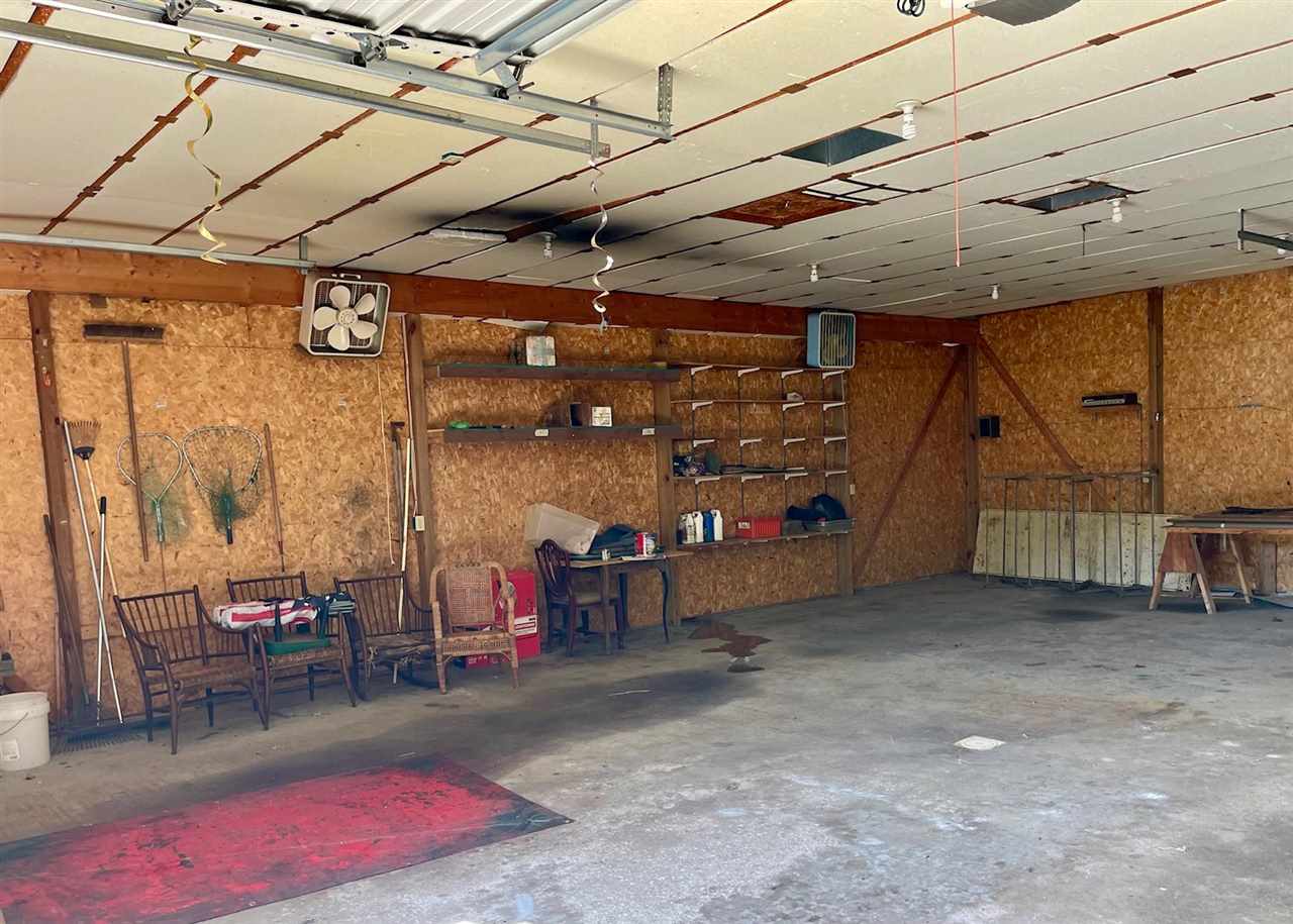 2528 Muckle Road Central Lake MI 49622