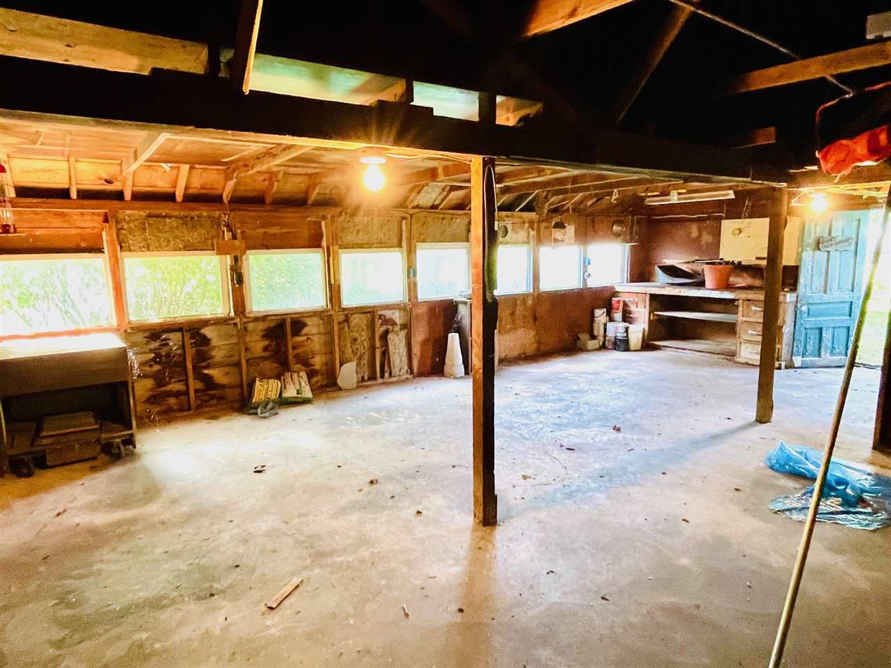 2528 Muckle Road Central Lake MI 49622