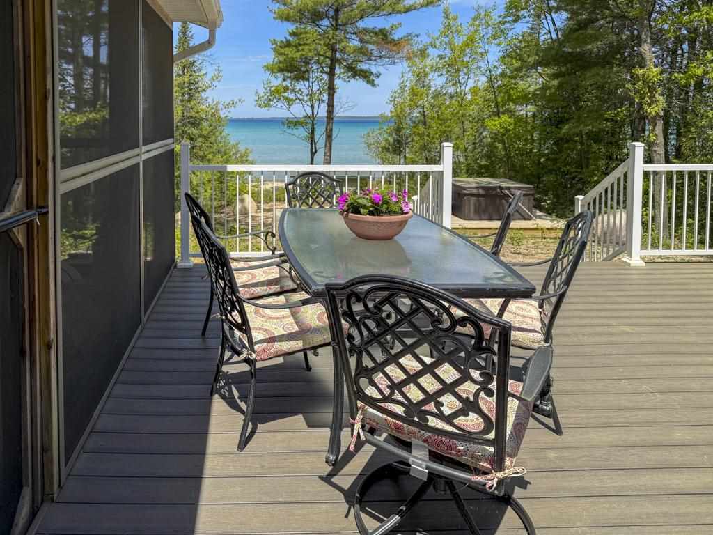 26205 Pine Street Beaver Island MI 40782