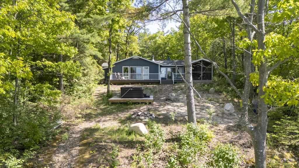 26205 Pine Street Beaver Island MI 40782
