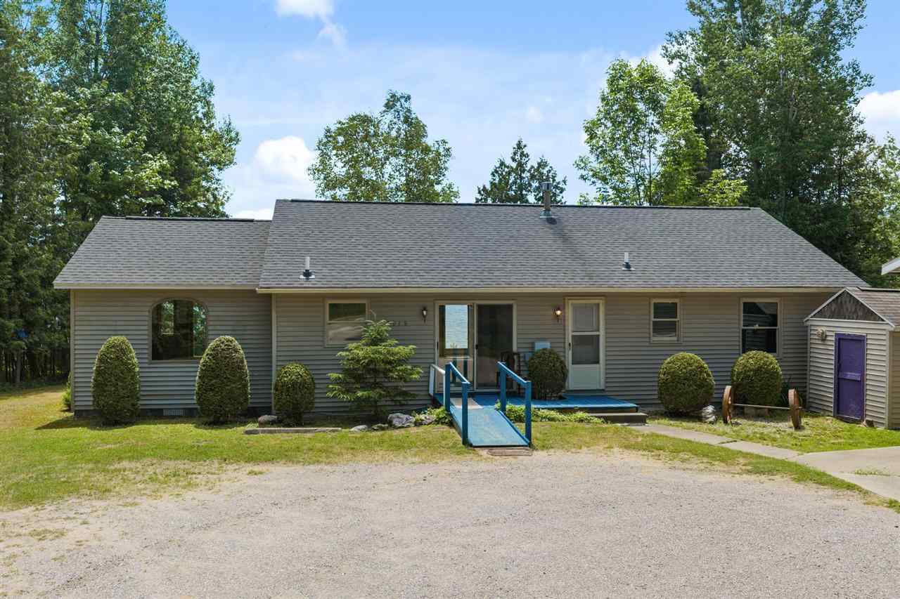 3918 Powell Road Harbor Springs MI 49740