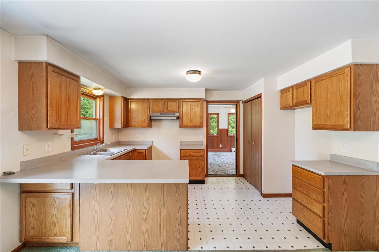 3918 Powell Road Harbor Springs MI 49740
