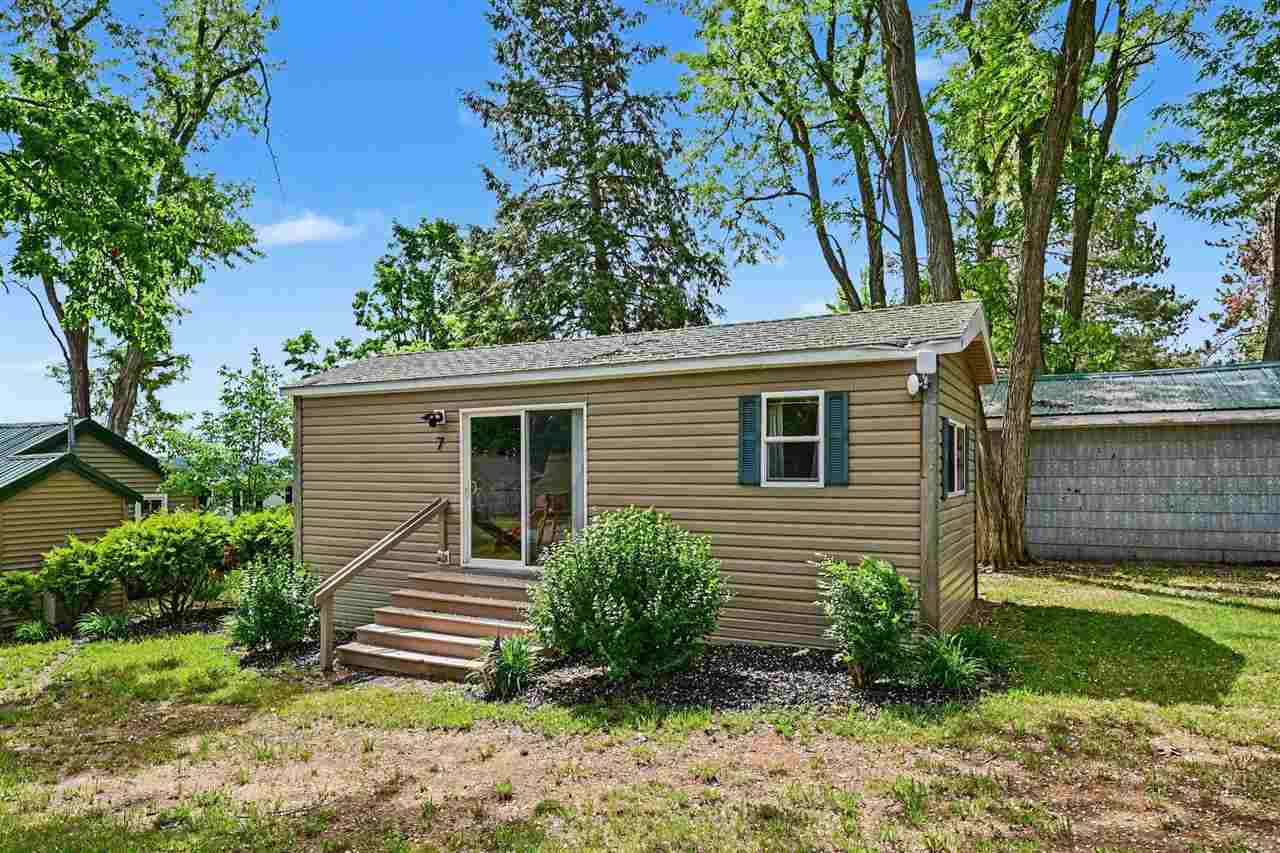 5124 #7 Beechwood Avenue Gaylord MI 49735
