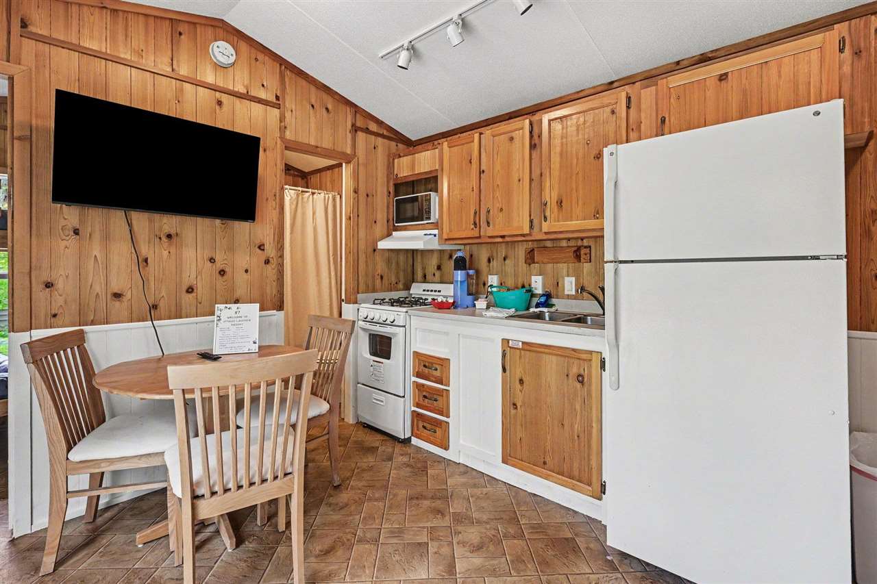 5124 #7 Beechwood Avenue Gaylord MI 49735