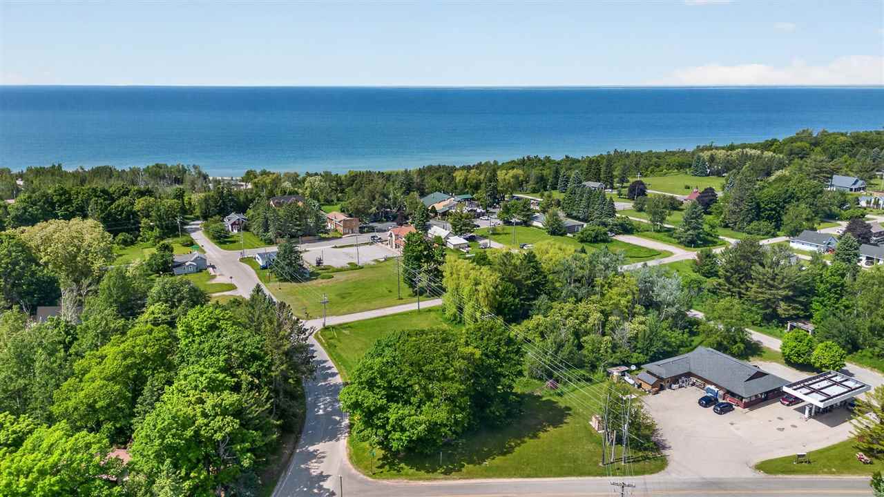 5990 Forest Avenue Harbor Springs MI 49740