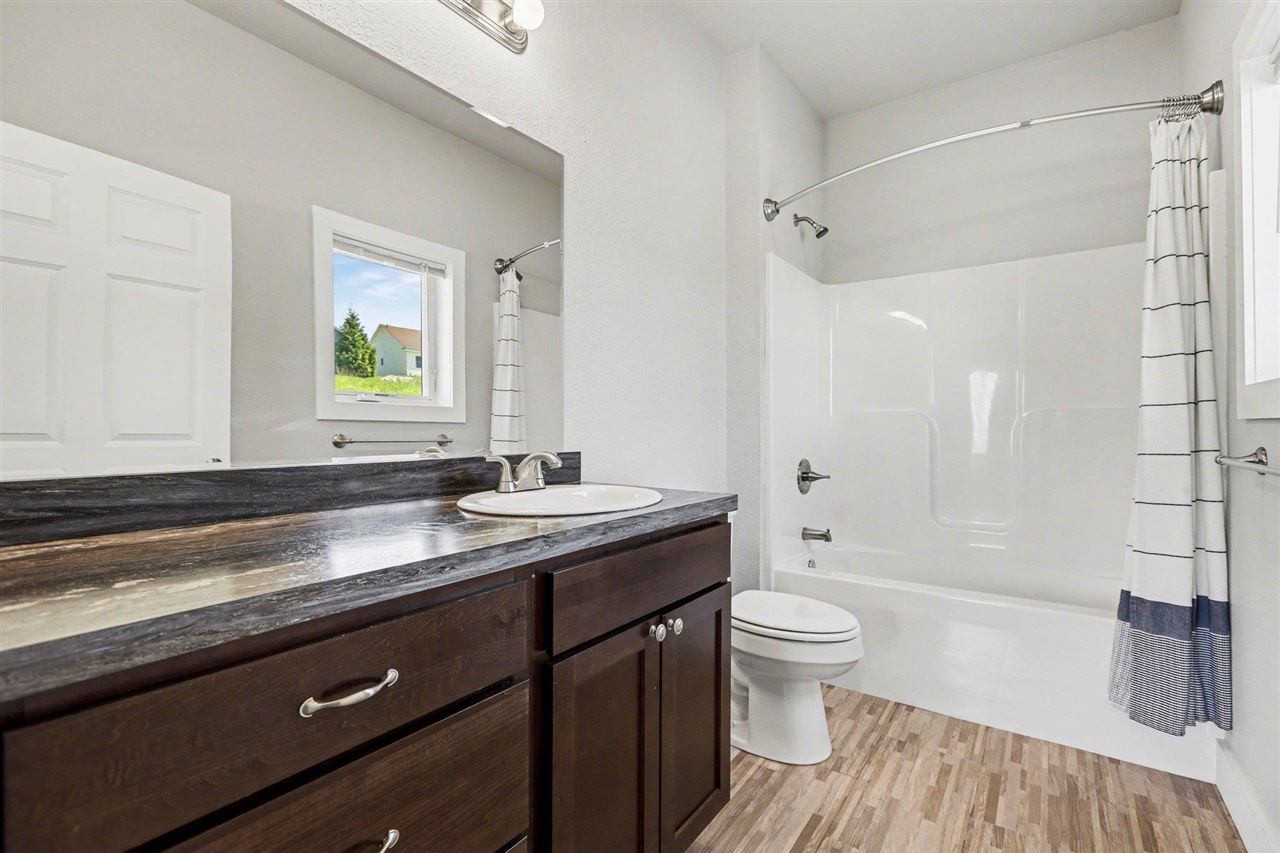 705 Maple Creek Petoskey MI 49770