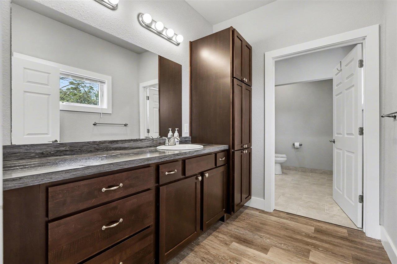 705 Maple Creek Petoskey MI 49770