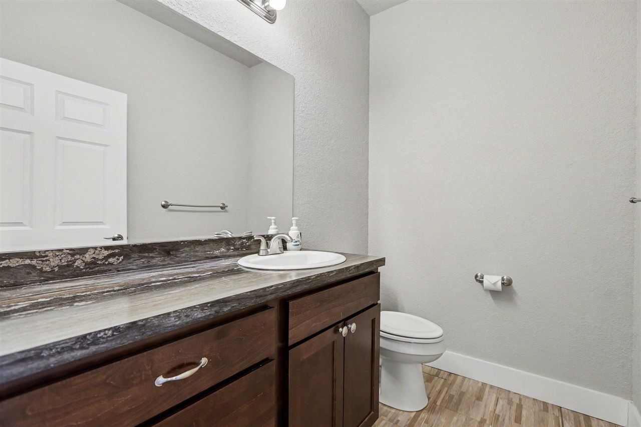 705 Maple Creek Petoskey MI 49770