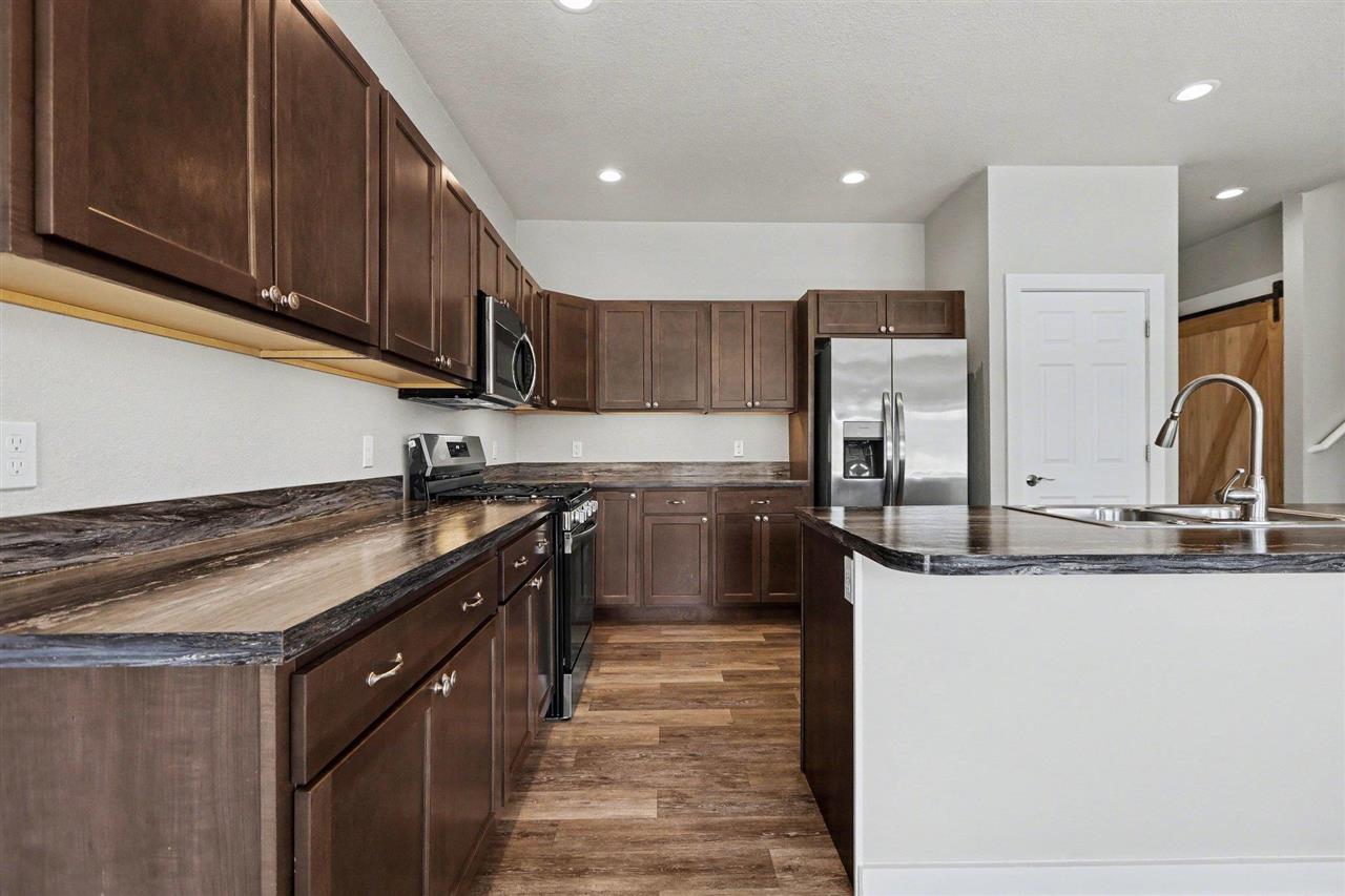 705 Maple Creek Petoskey MI 49770