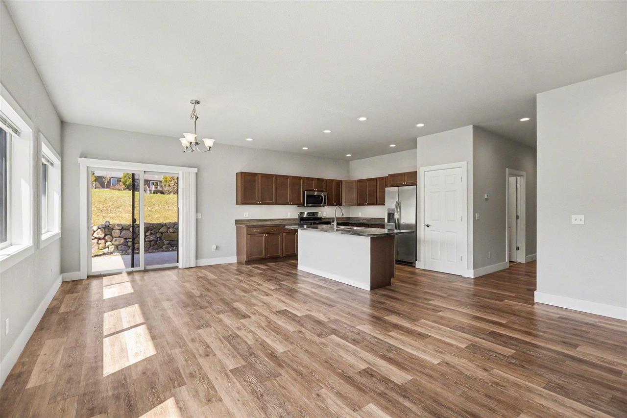 705 Maple Creek Petoskey MI 49770