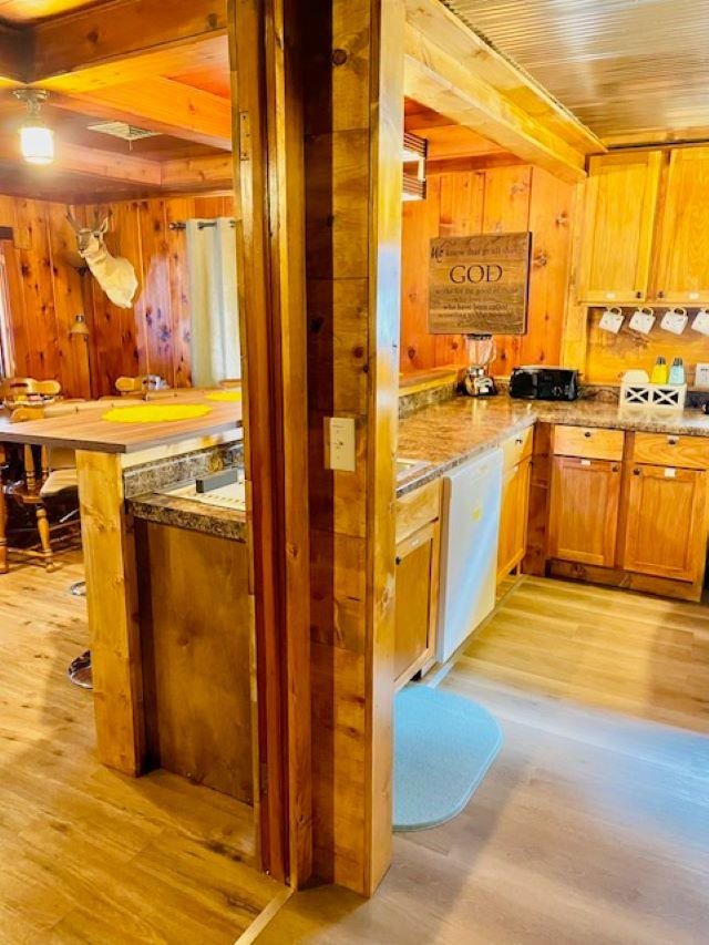 6080 Paradise Trail Carp Lake MI 49718